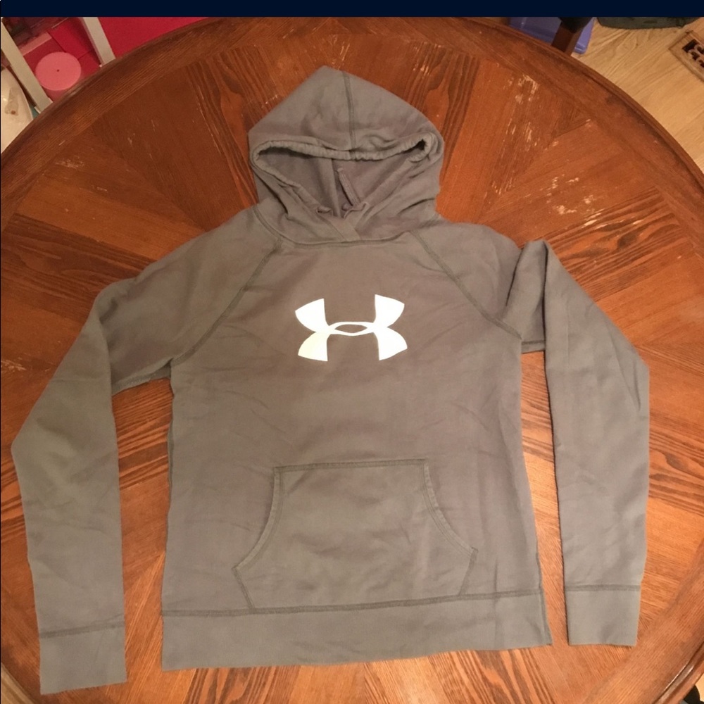 Under Armour Hoodie size M like new worn handful of times